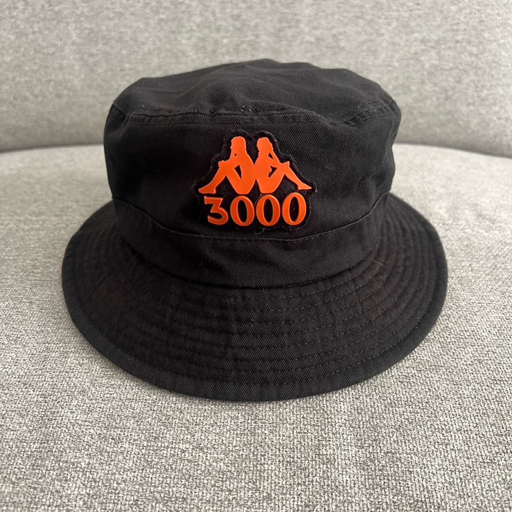 Kappa Gumball  3000 bucket hat